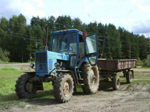 traktor-542x407