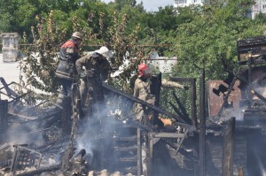 ГСЧС-опубликовала-видео-масштабного-пожара-в-Коммунарском-районе-ФОТОВИДЕО-3