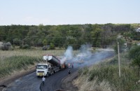 На запорожской трассе за несколько дней построили объездную дорогу (Фото)