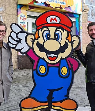 "За 20 лет даже не выцвел": запорожцы ностальгируют по рекламному Марио
