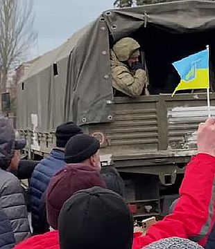 “Обстрелы ― это не так страшно, как остаться в российской оккупации”:как сейчас живет Бердянск