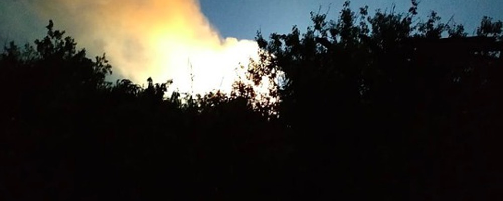 Думали началась война: в Приморске серьезный пожар на электроподстанции