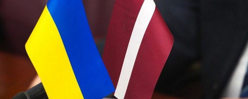 В Запорожье открыли консульство Латвии и обсудили запуск прямого авиасообщения с Ригой