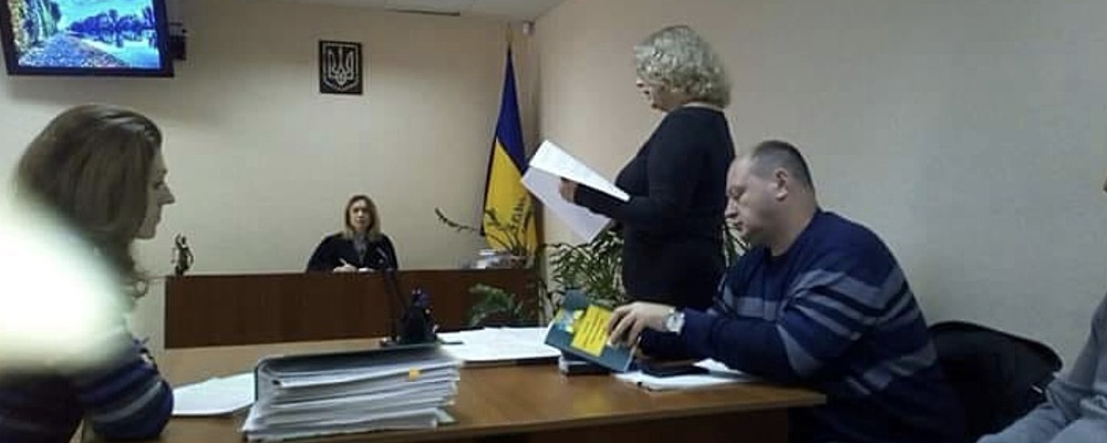 "Роль депутатов голосовать, а не знакомиться с проектами": запорожская общественница обжалует 5 решений облсовета