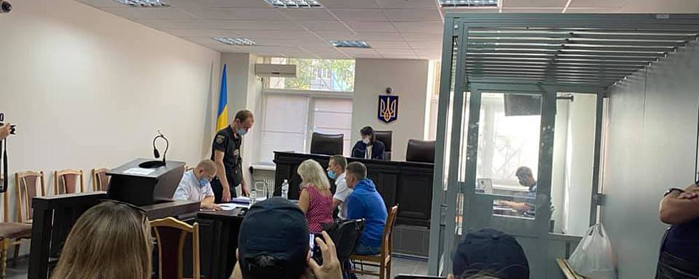 Запорожскийсуд посадил под домашний арест подозреваемых в нападении на палатки "ОПЗЖ"