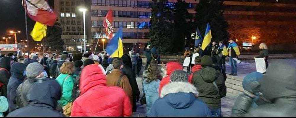 "7 лет каждому из нас": в Запорожье прошла акция в поддержку осужденного активиста Стерненко
