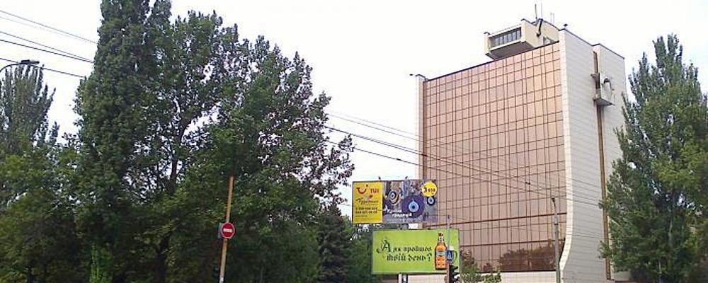 В Запорожье продают 10-этажное здание банка